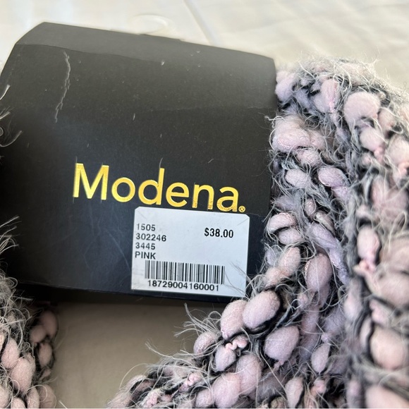 NWT Infinity Scarf - Picture 3 of 3